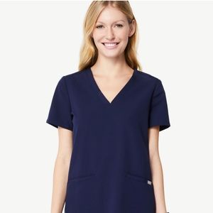 Figs Navy Scrub Top. Medium